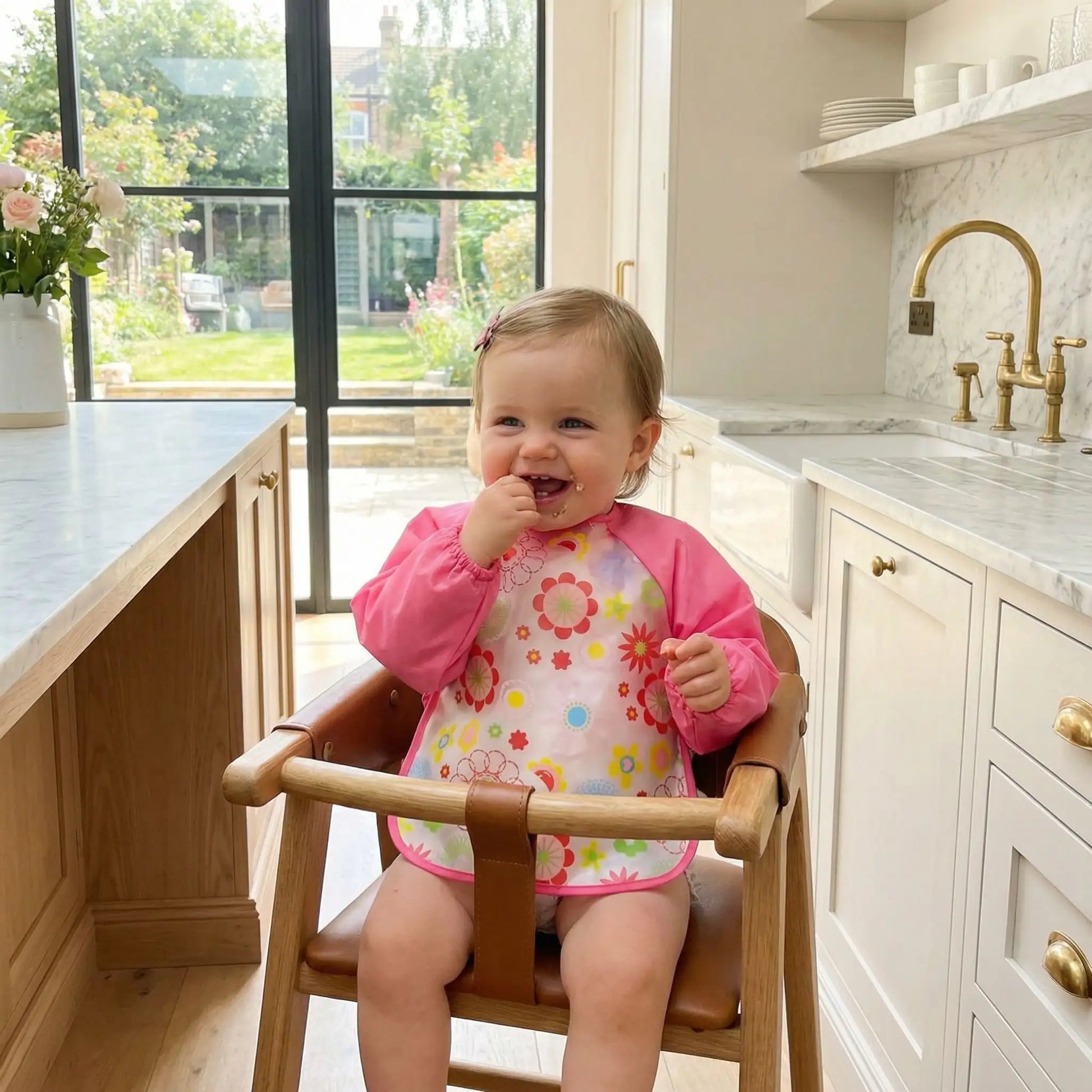 bavoir bébé rose