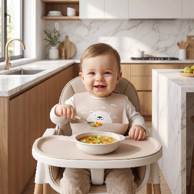 bavoir récupérateur avec motif ours beige