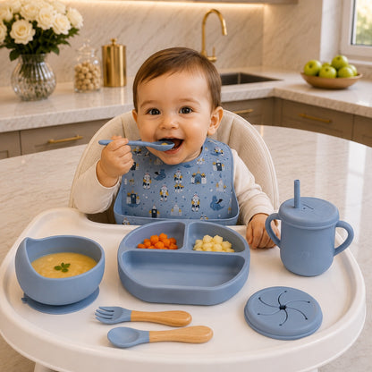 coffret repas bebe couleur bleu sur chaise haute