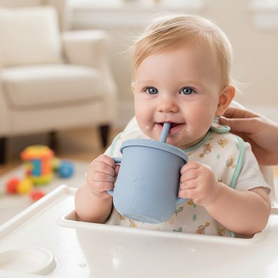 Gobelet bébé bleu claire